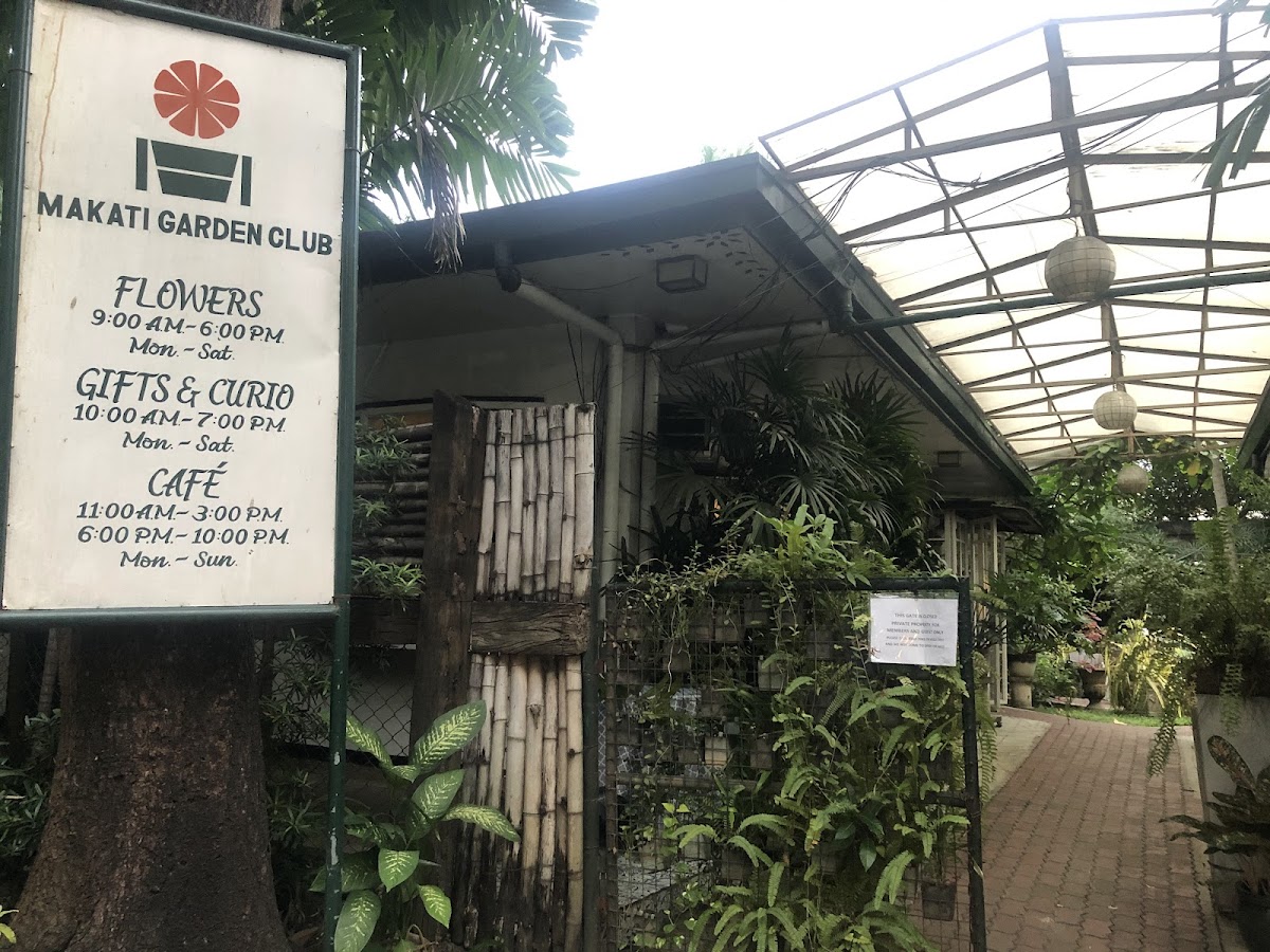Maria Luisa's Garden Cafe