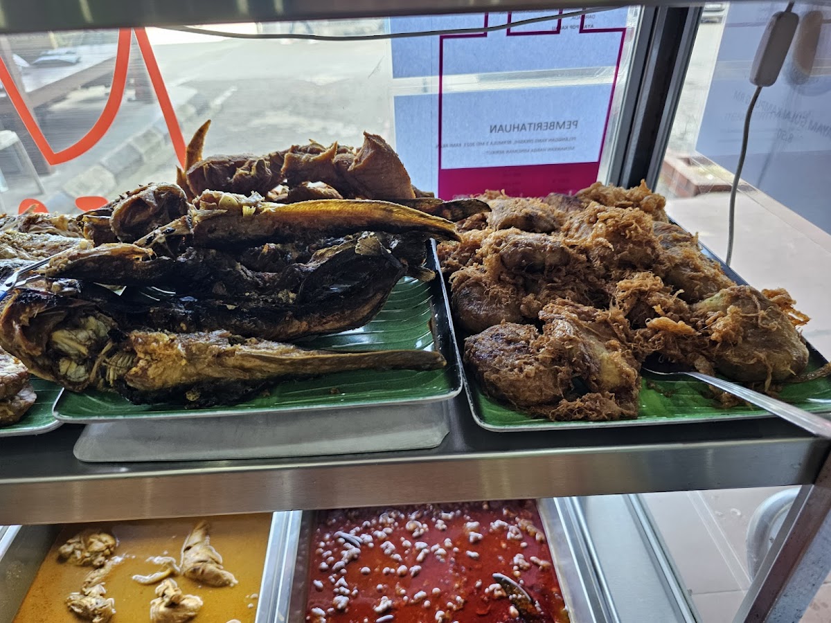Restoran Ayam Pop Kapau Photo 2