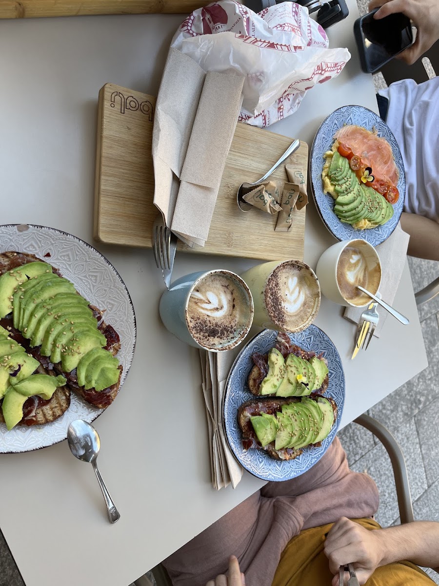 Bali Coffee & Brunch - Rambla Llibertat Photo 9
