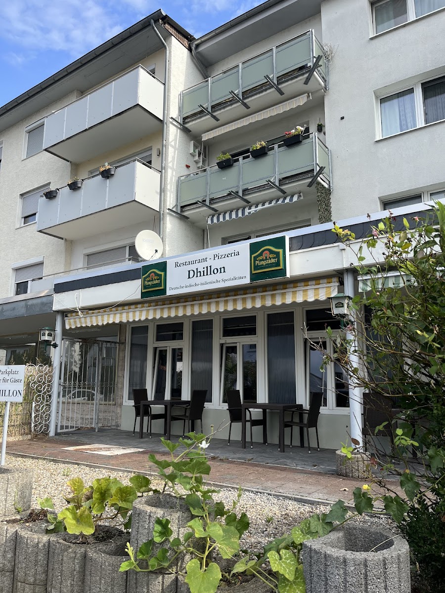 Restaurant Pizzeria Dhillon Photo 8