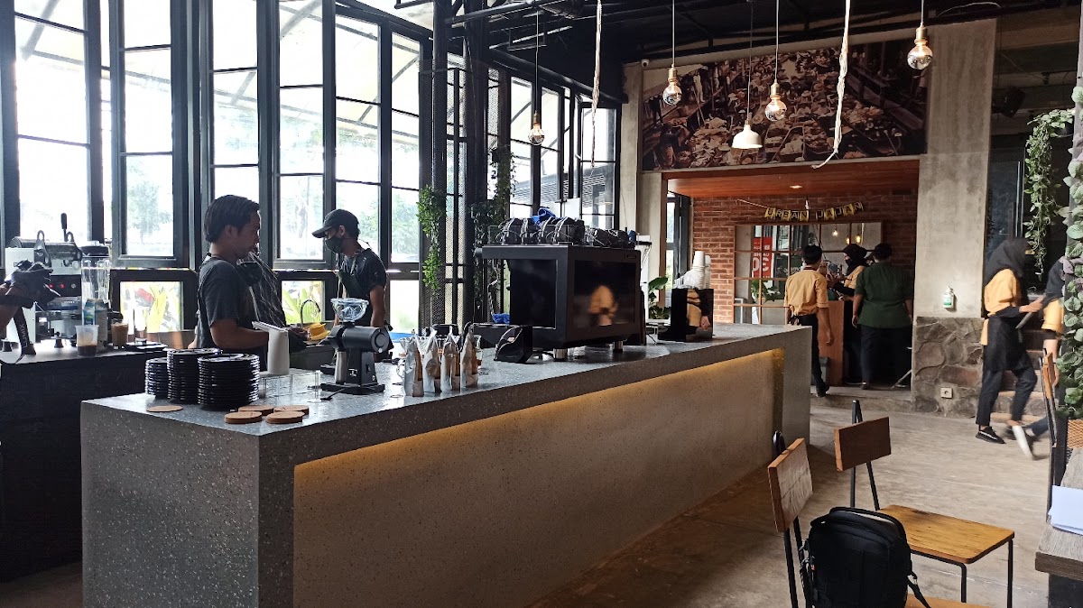 Makna Senja Coffee