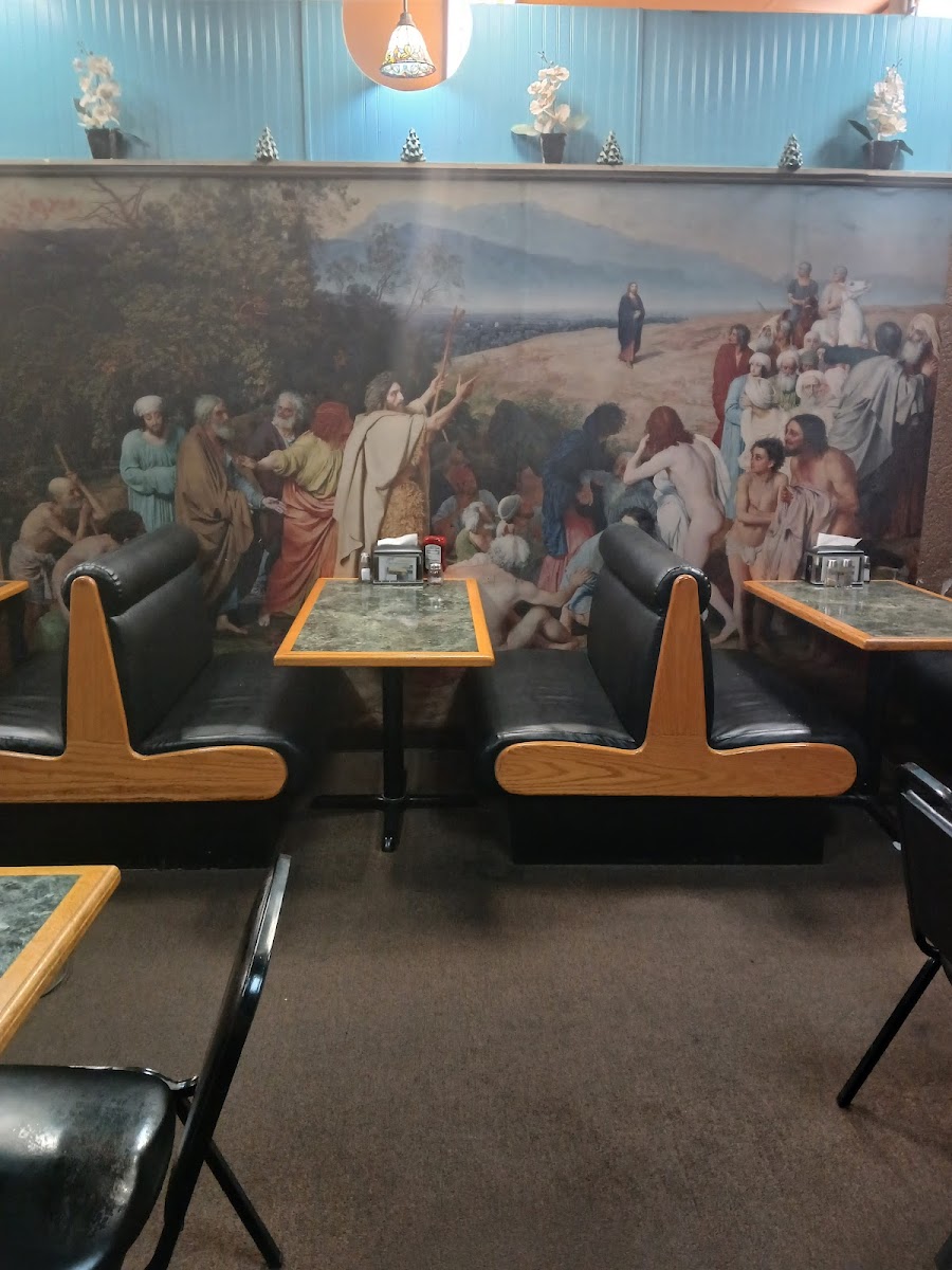 Greg's Pizza Photo 3