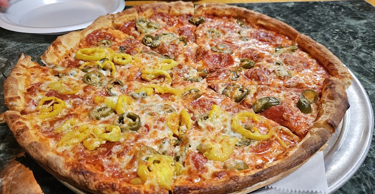 Greg's Pizza Photo 6