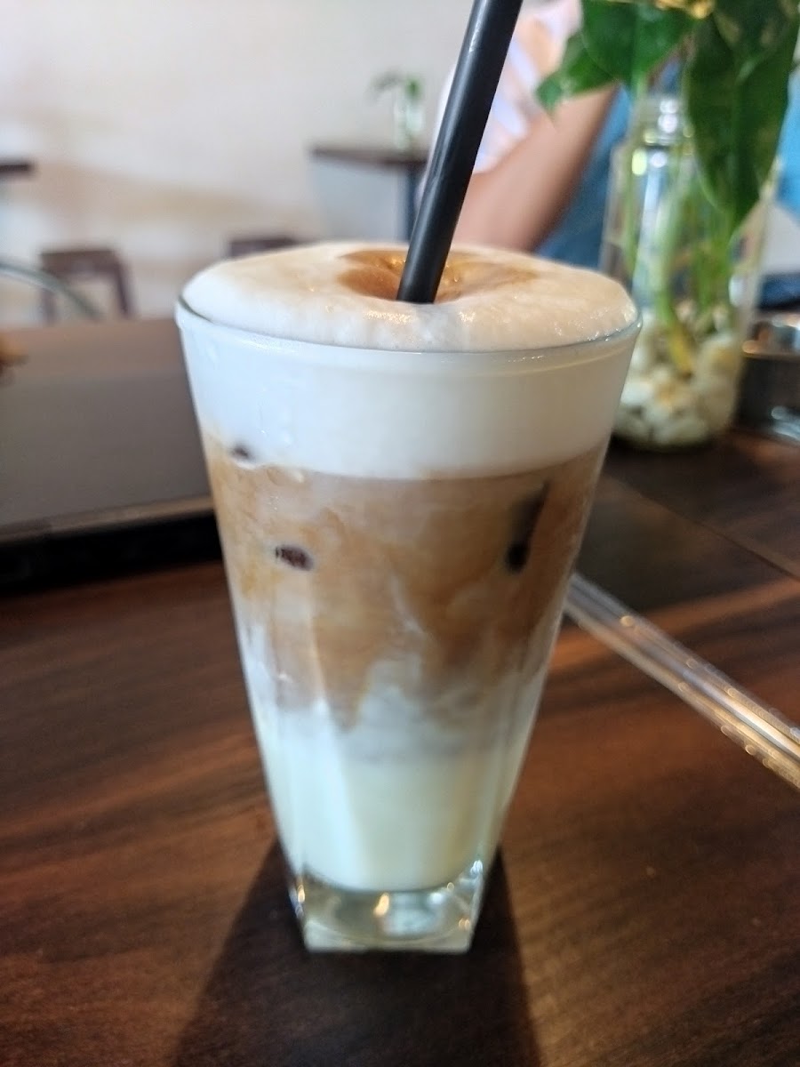 REPUBLIC PALANTA CAFE Photo 5