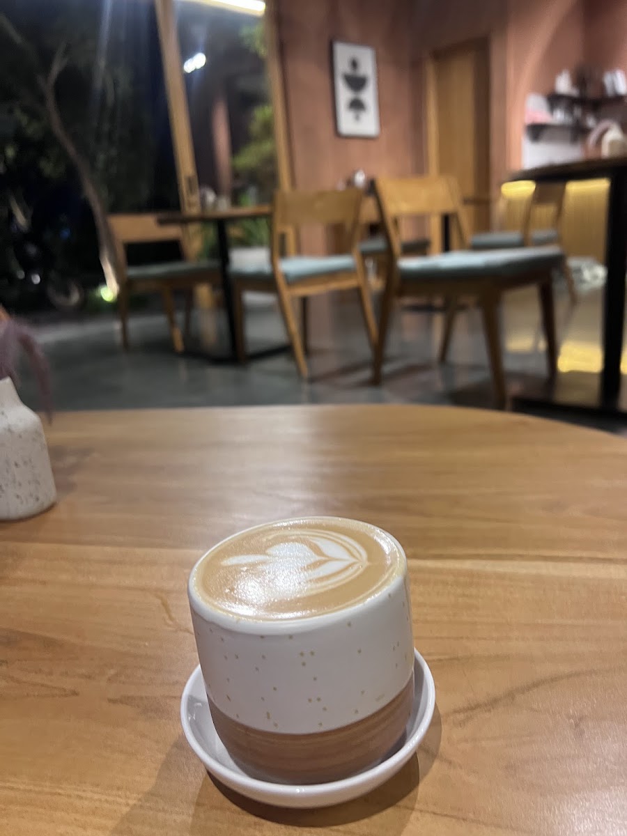 Arana Cafe Photo 10