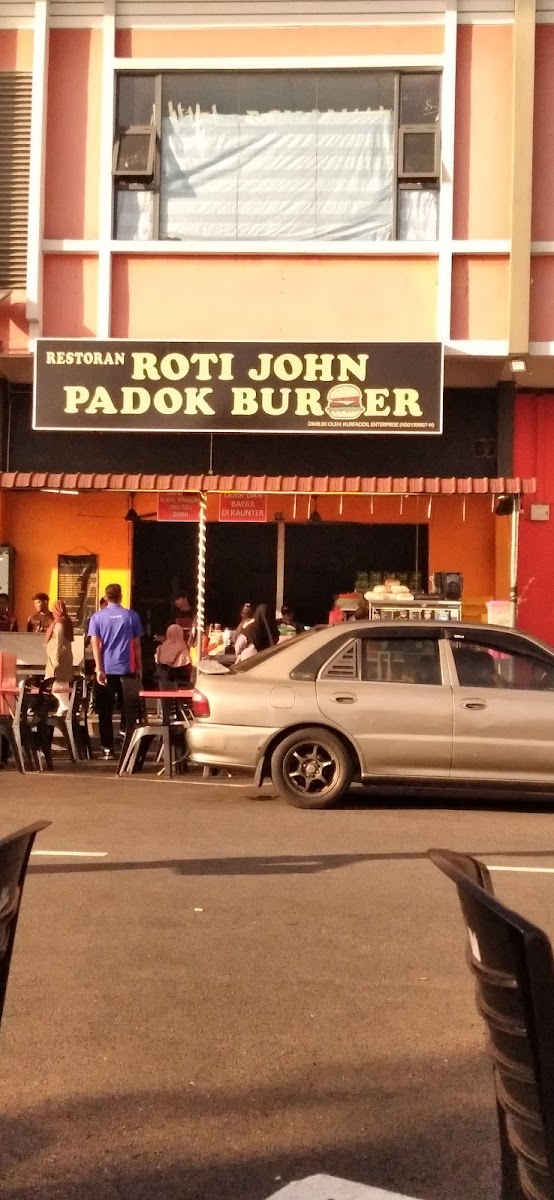 ROTI JOHN PADOK BURGER