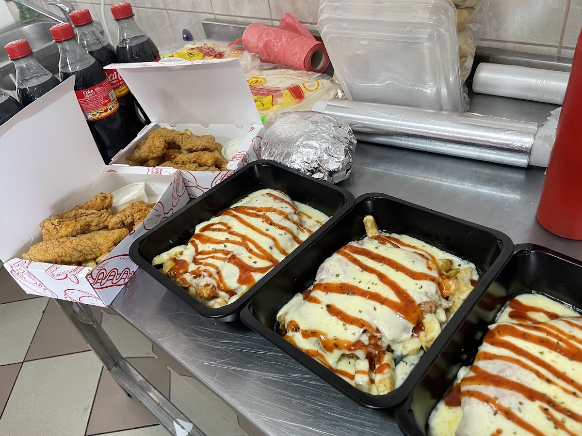 Fast Food “La Mariusică” Photo 10