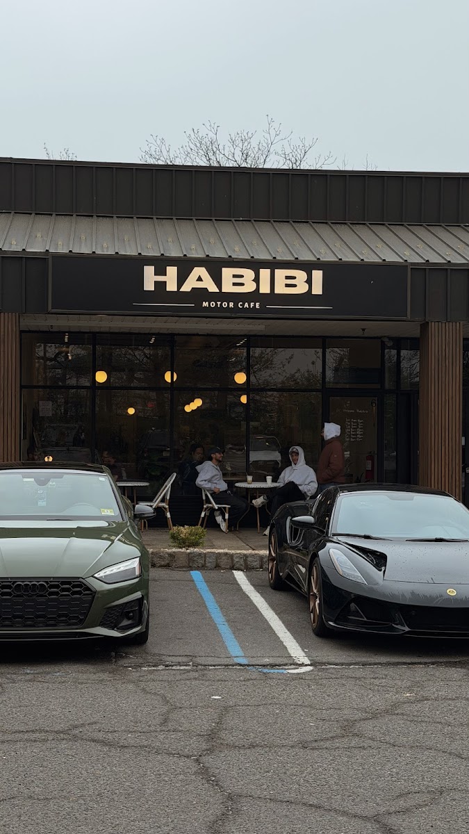 HABIBI MOTOR CAFE Photo 3