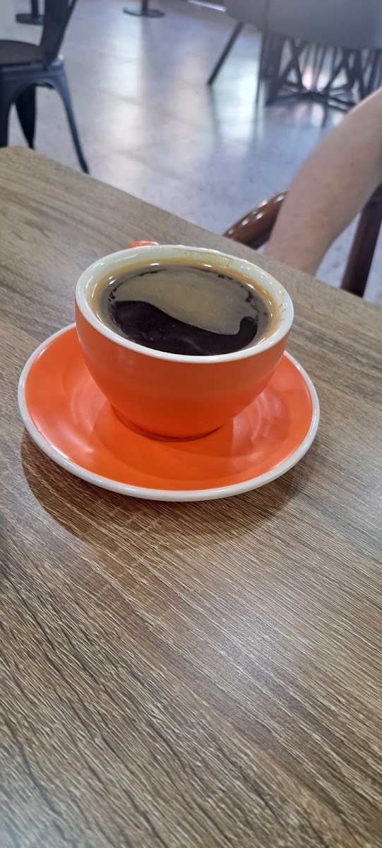 deLuna coffee & eatery Photo 10