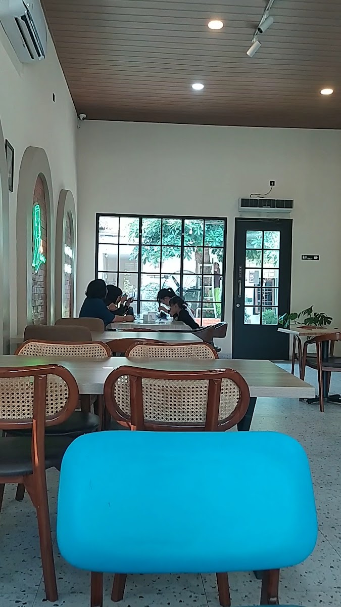 deLuna coffee & eatery Photo 2