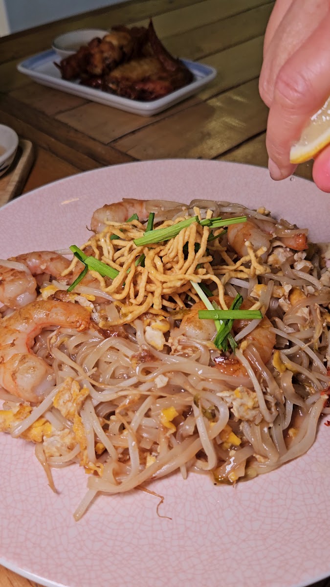Kin Thai on Waymouth Photo 2
