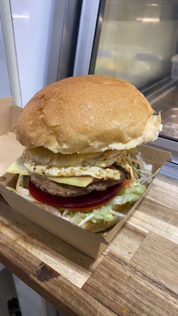 Summerbee's Takeaway Photo 5