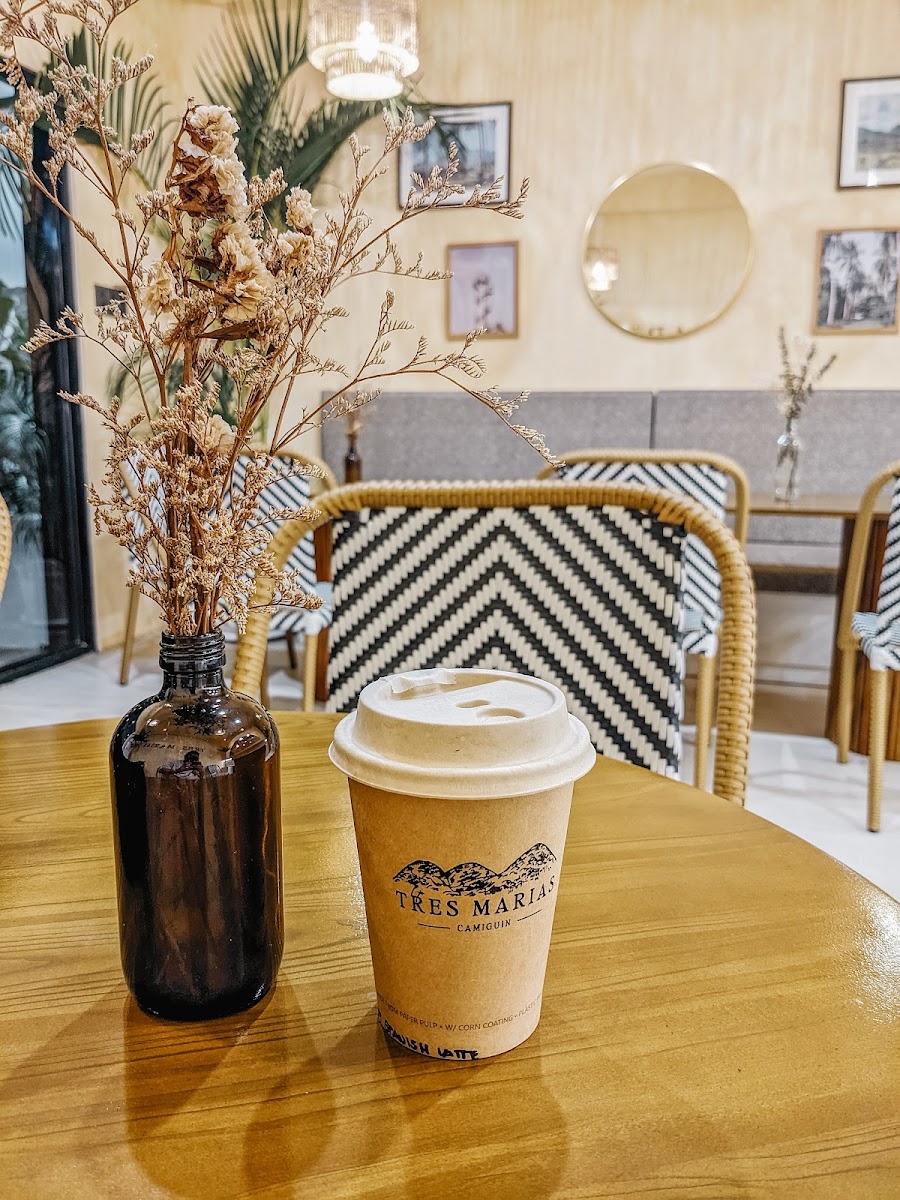 Tres Marias Cafe + Bar Photo 10