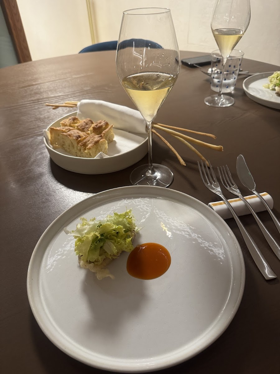 Aura Restaurant Photo 7