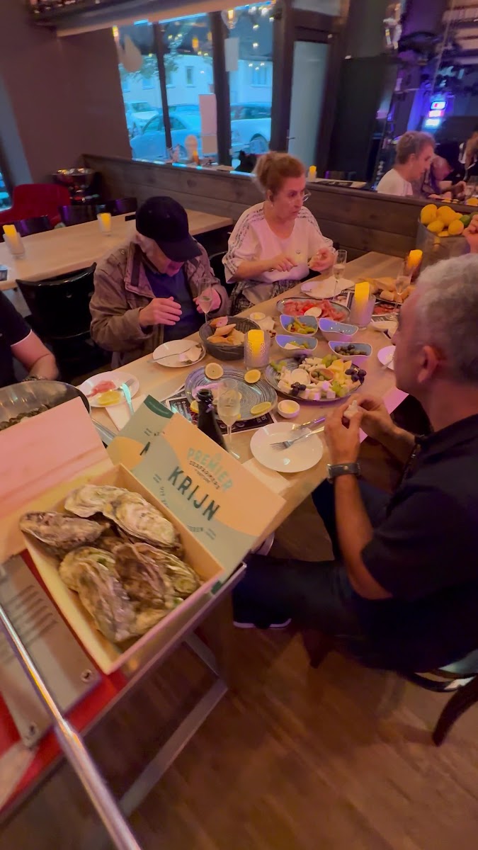 Kin Za Dumplings and Oysters at Kudamm Photo 2