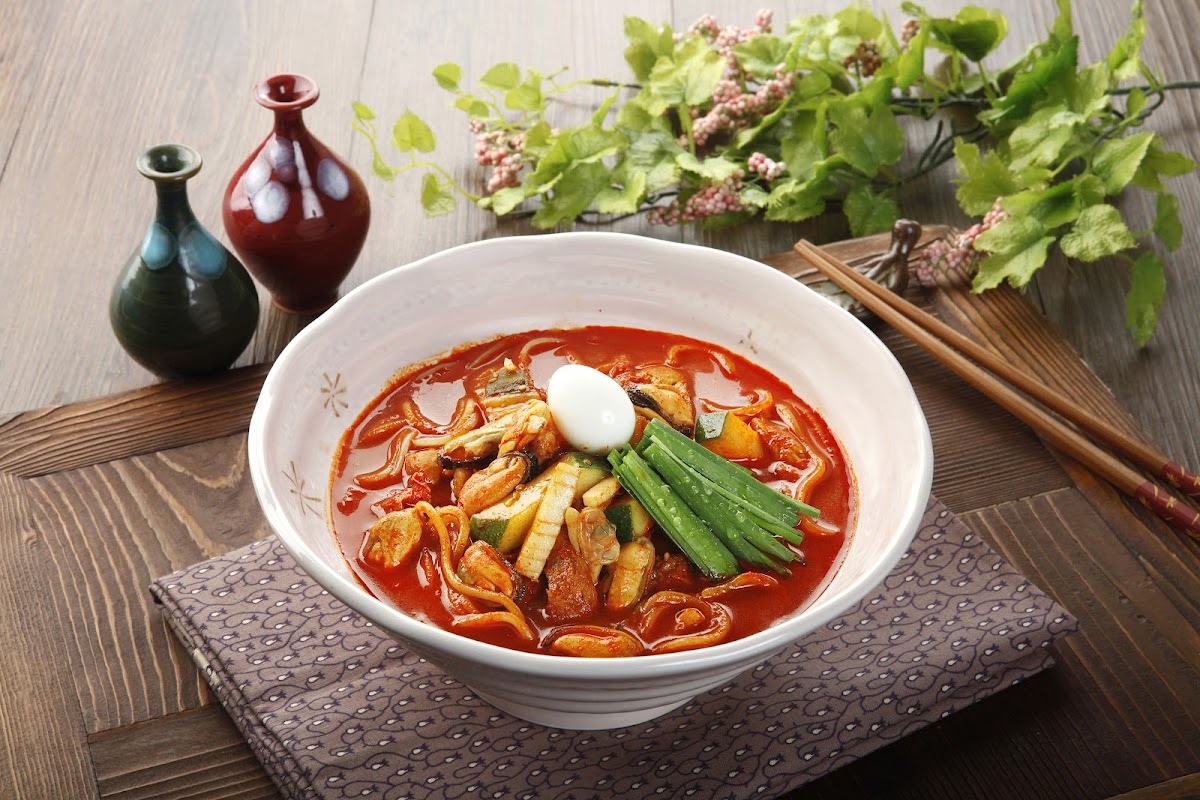 JJAMPPONG ZIZON SUWANEE (짬뽕지존 스와니 H Mart) Photo 5