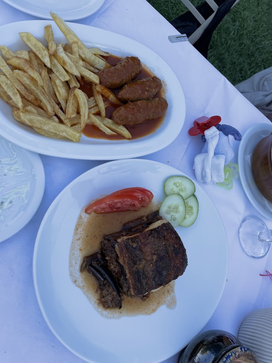 Meliana Restaurant Photo 8