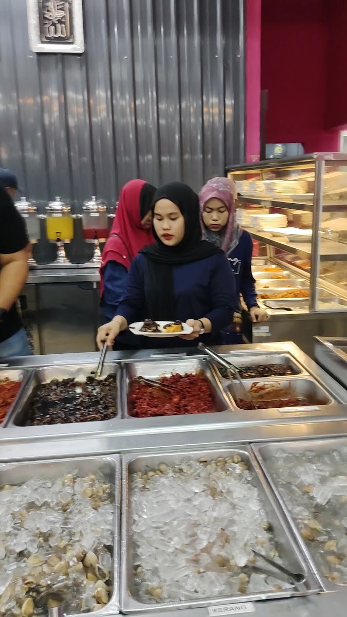 Farhana Steamboat Corner Photo 2