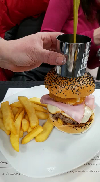 Godi Burger (America’n Burger’ ) Photo 2
