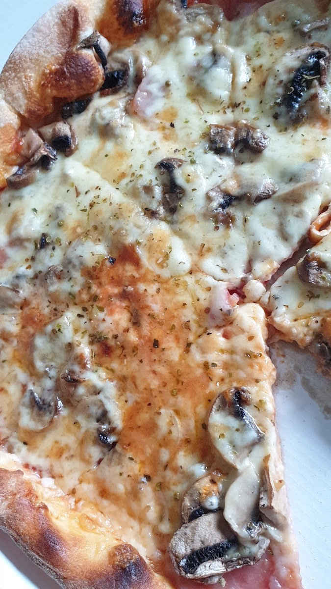 Pizzeria Romeo Oberhausen Photo 9