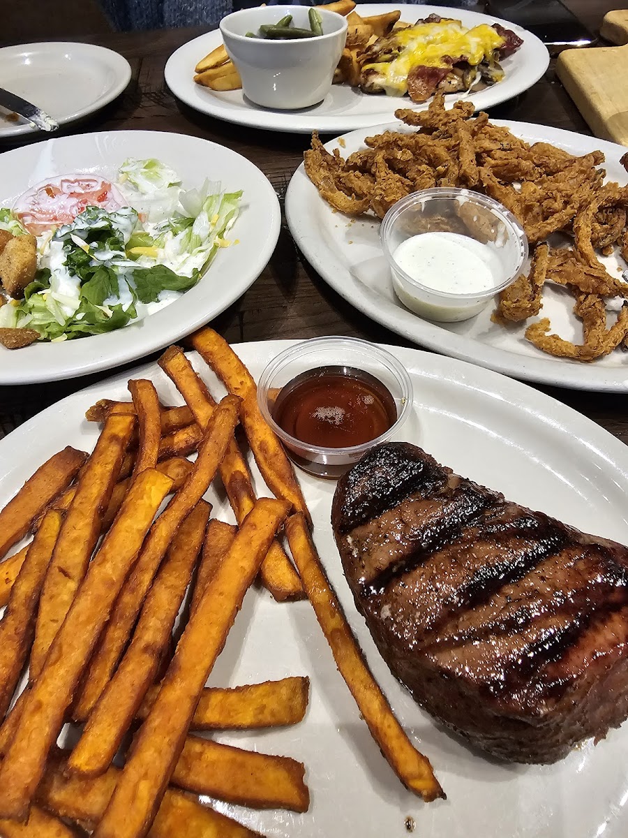 Callahan's Steak House Photo 10