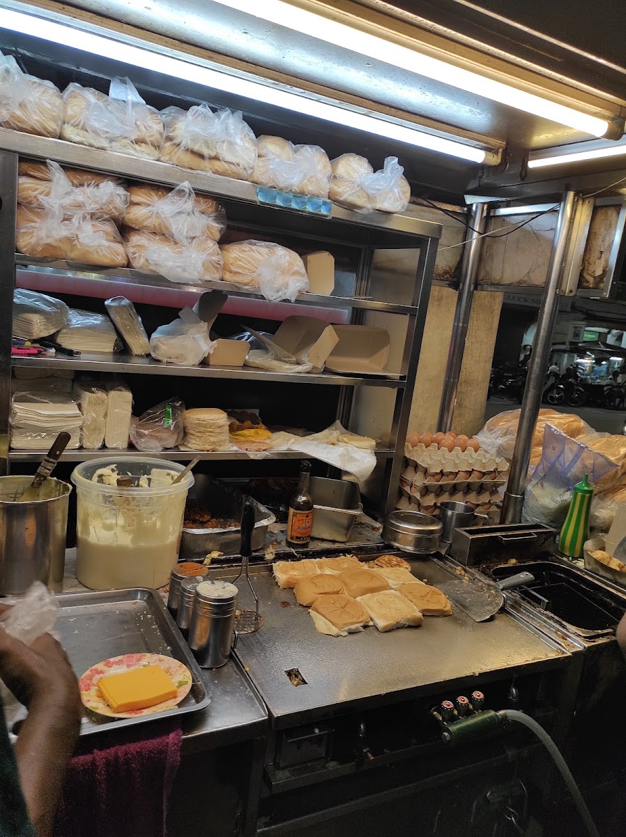 Old Trafford Burger Photo 6