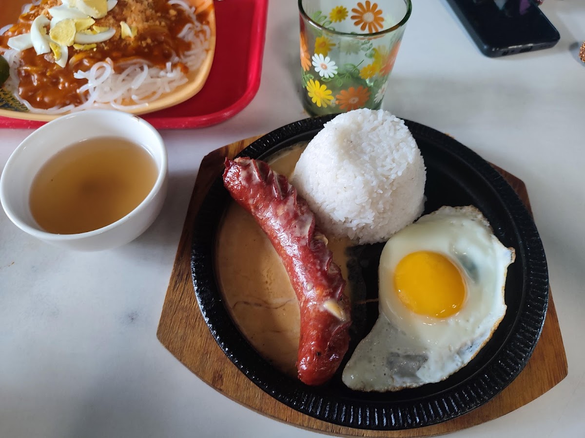 Lakay's Special Palabok Photo 3