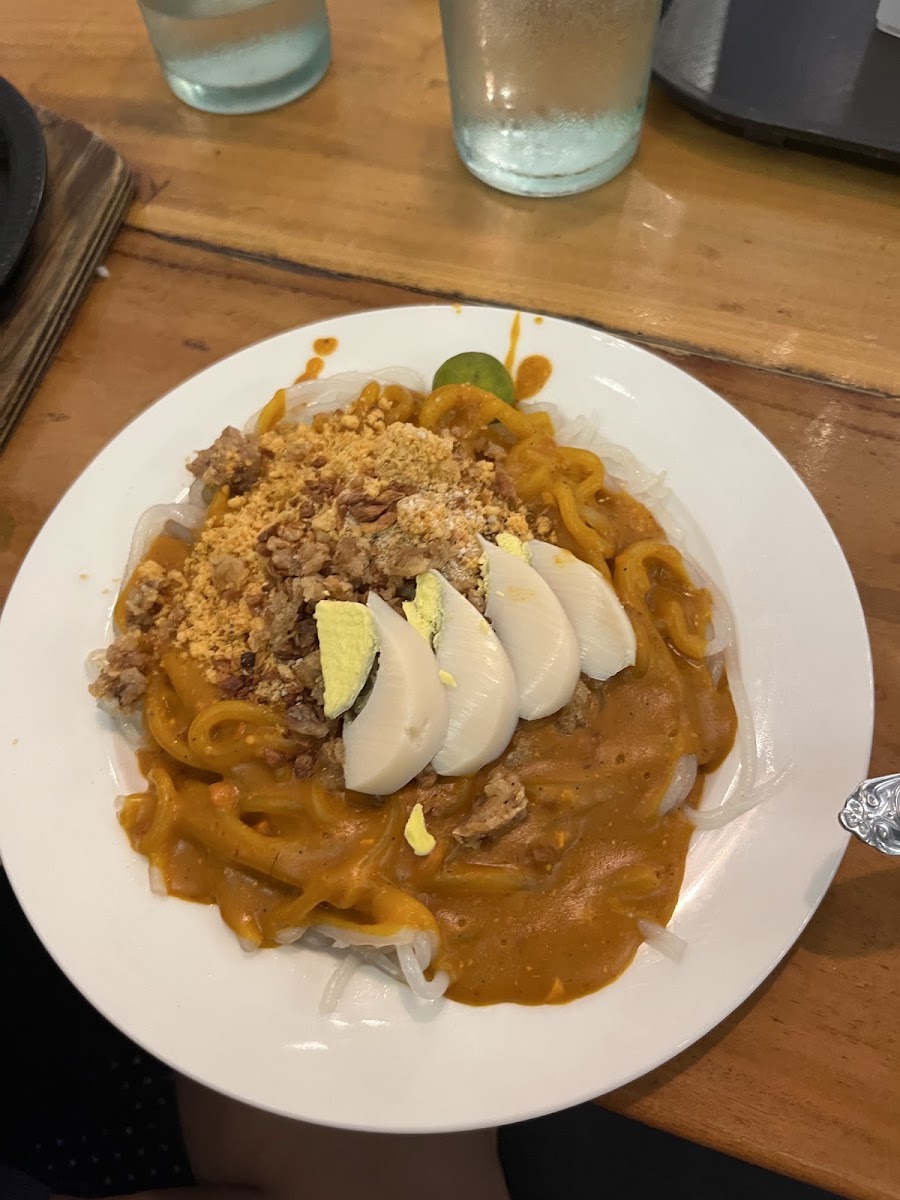 Lakay's Special Palabok Photo 4