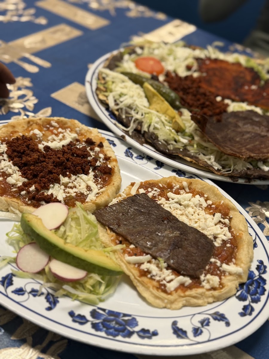 La Flor Oaxaqueña LLC Restaurant Photo 4