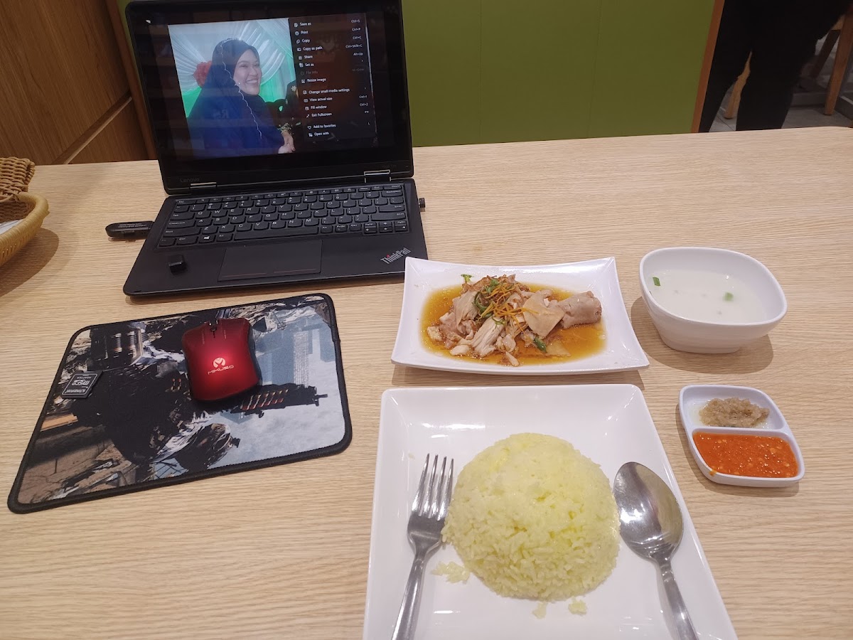 The Chicken Rice Shop Aeon Rawang Photo 5