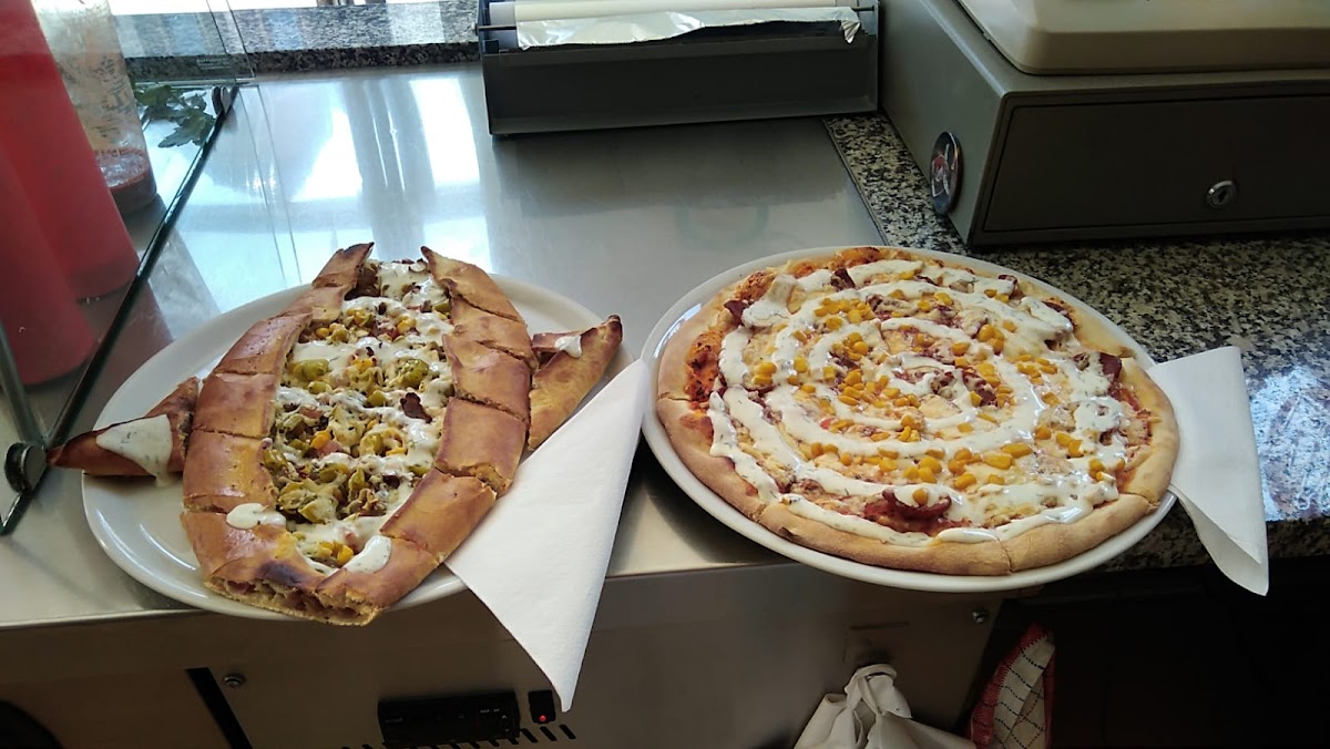 König Pizza & Kebab Photo 3