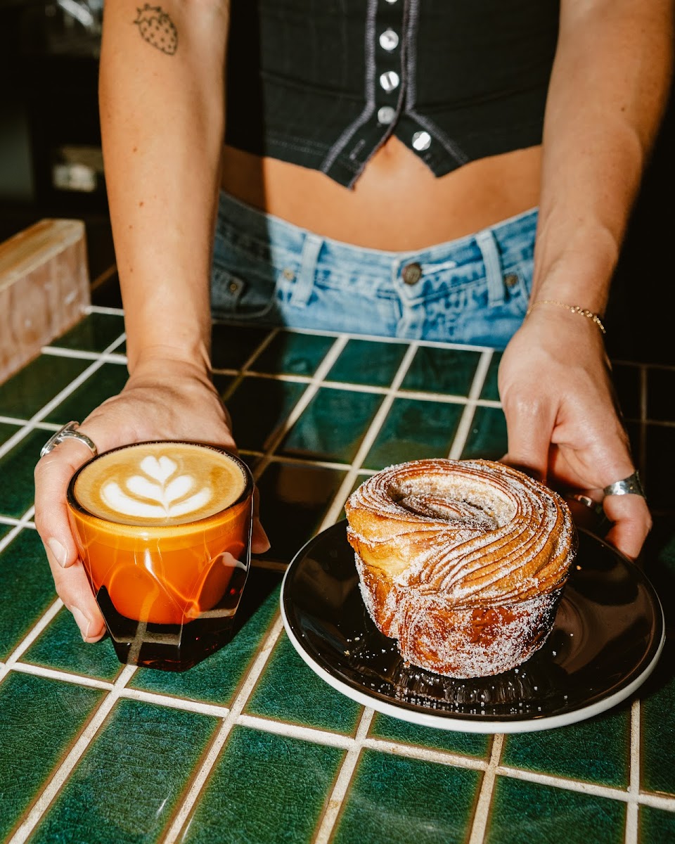 Saba Coffee Shop Photo 4