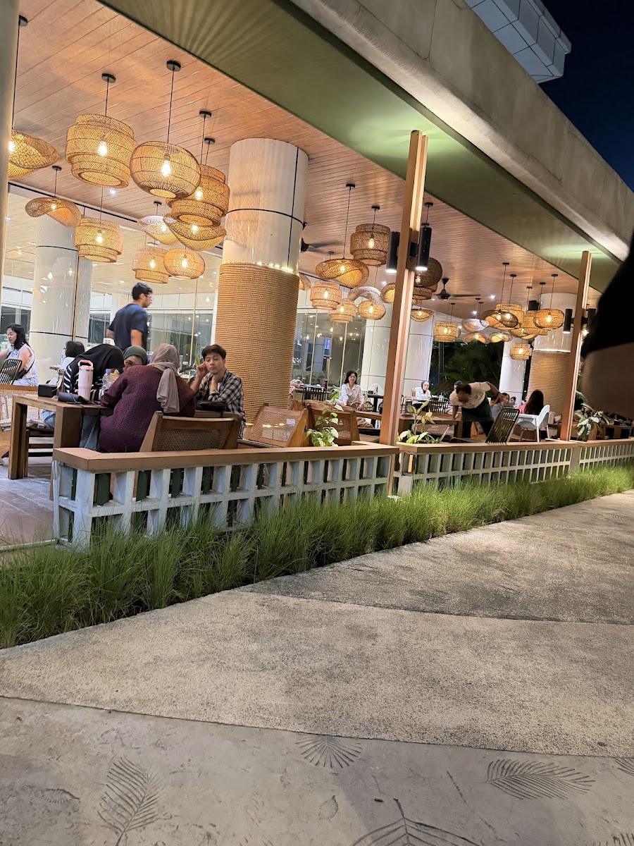 Srasi Coffee & Eatery - Pasir Putih PIK2 Photo 3
