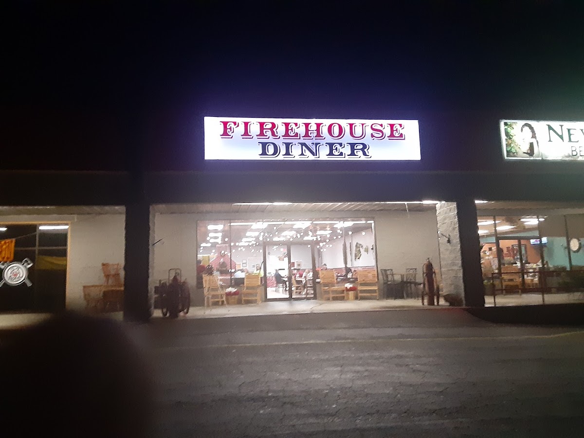Papi's Place at Firehouse Diner