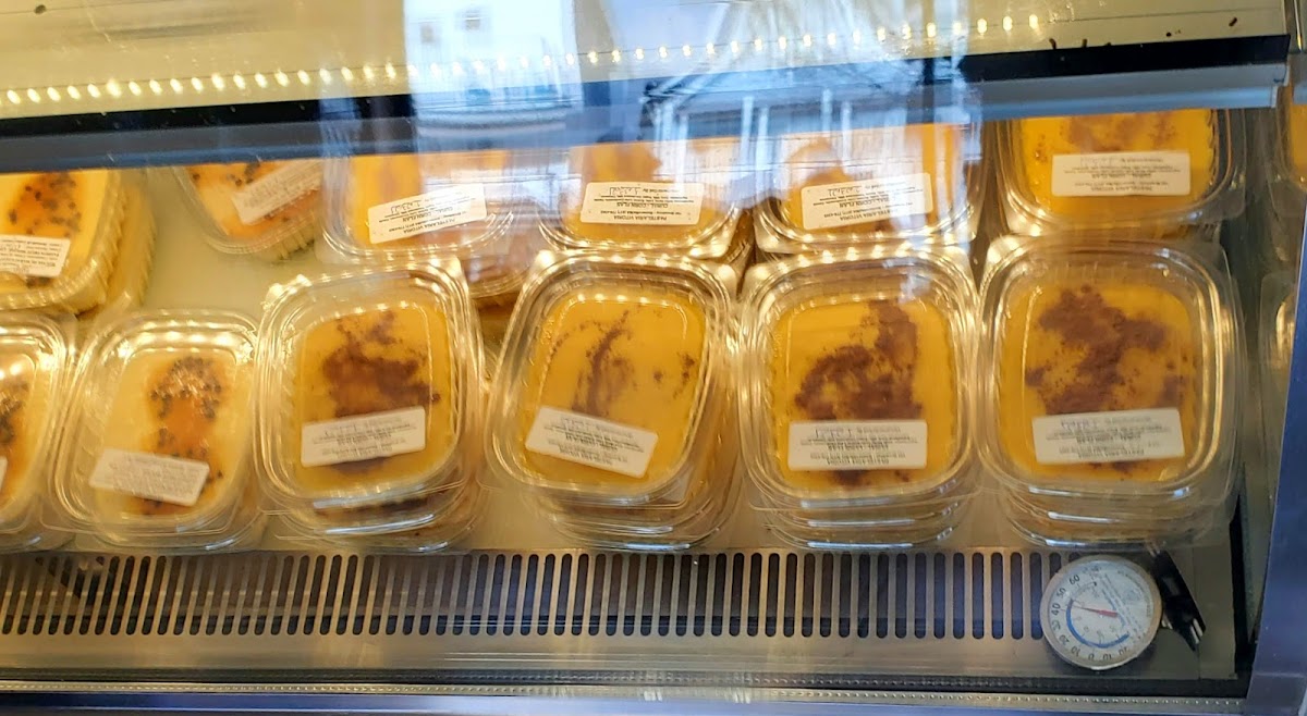 Pastelaria Vitoria Broadway Photo 8