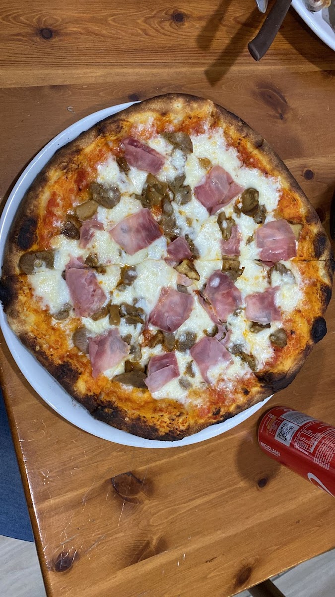 Ristorante pizzeria la grotta Photo 8