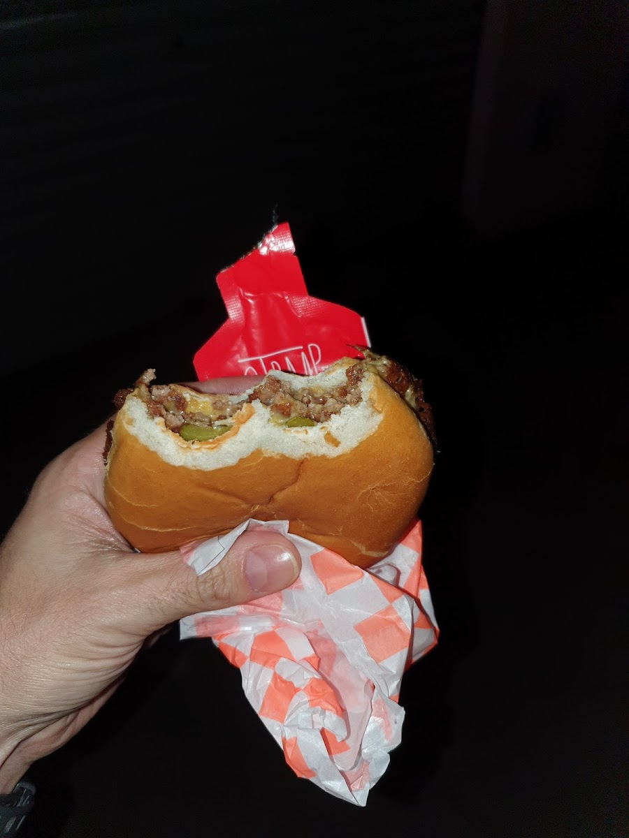 Nellito's Burger Photo 7