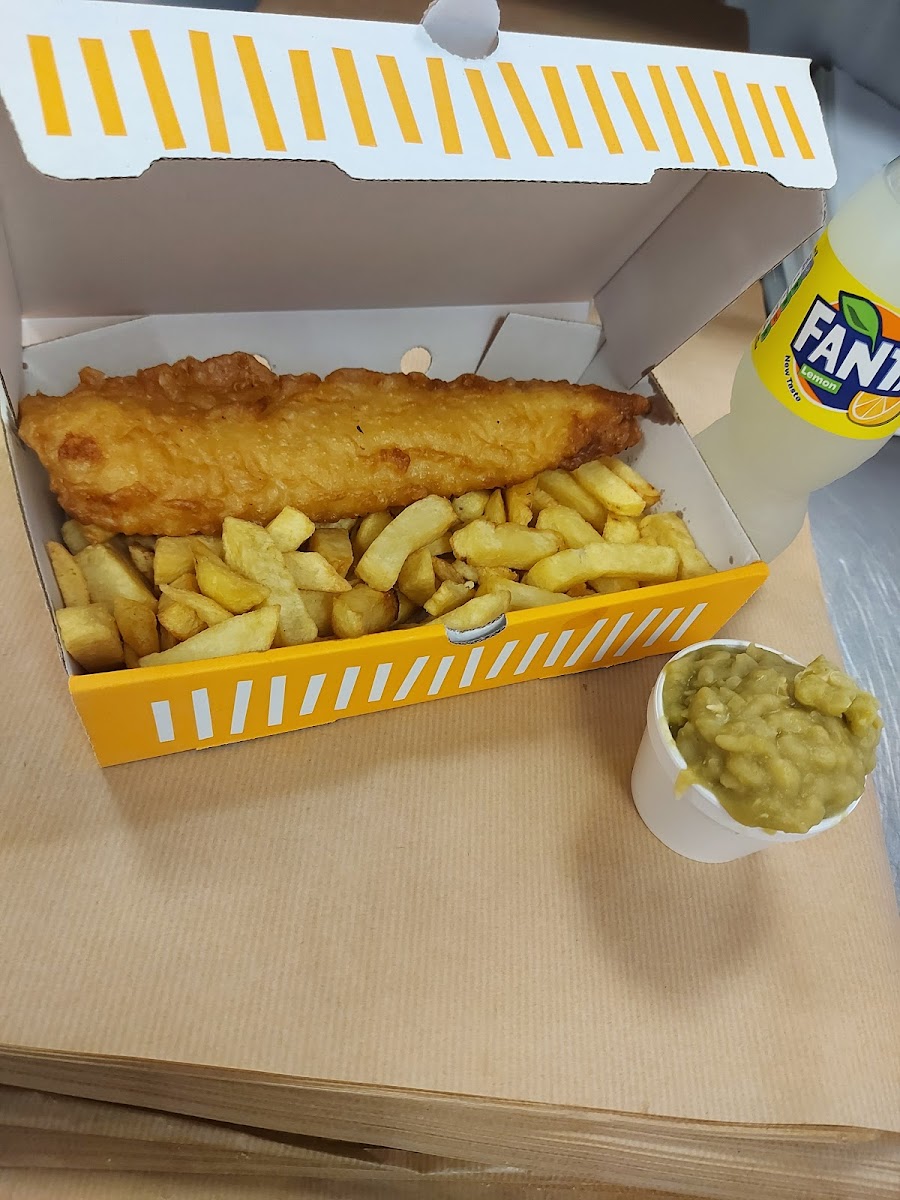 Rosie's Traditional Fish & Chips Photo 5