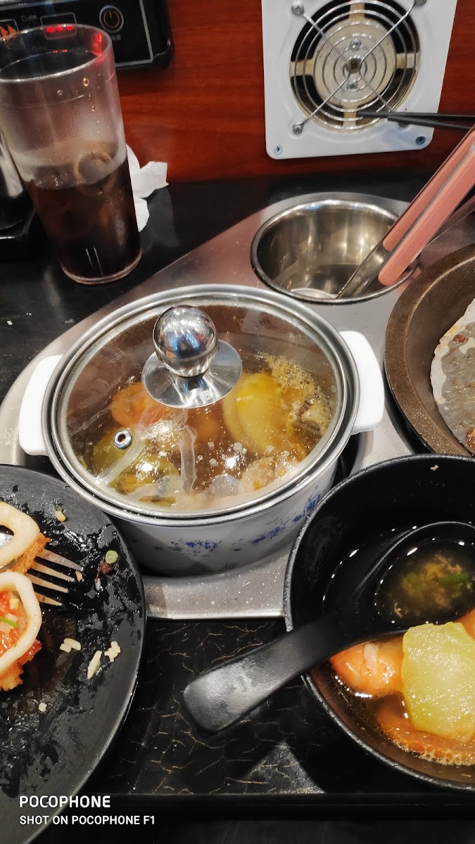 Yoki Buffet International Photo 6