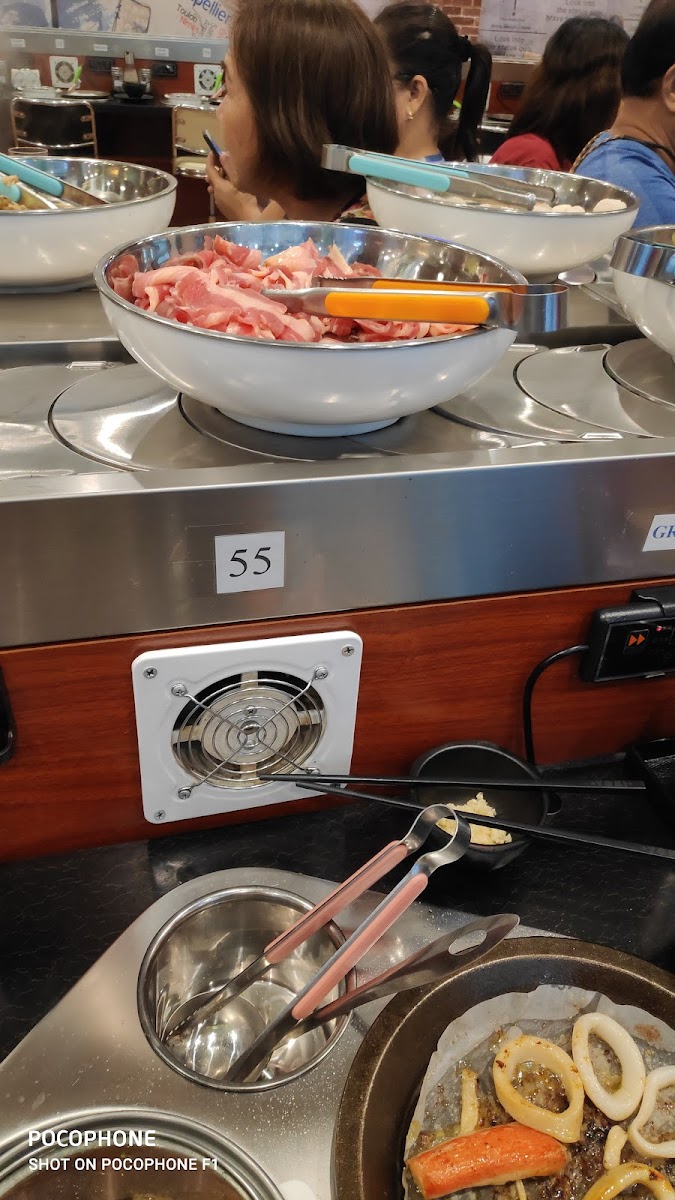 Yoki Buffet International Photo 9