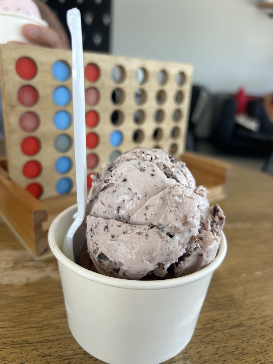 Coastal Chill Creamery Photo 4