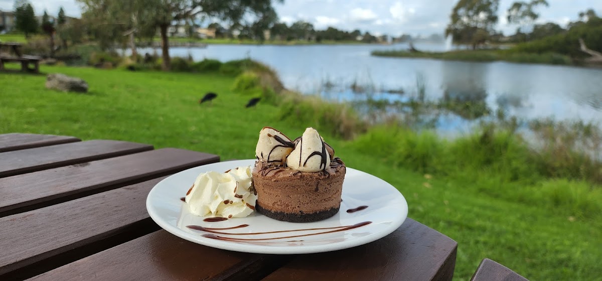 Waterways Cafe Bar and Restaurant Photo 6