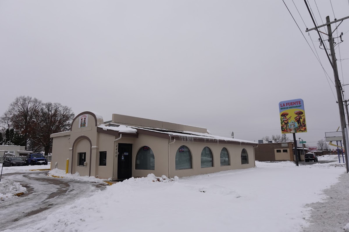 La Fuente Mexican Restaurant Photo 4