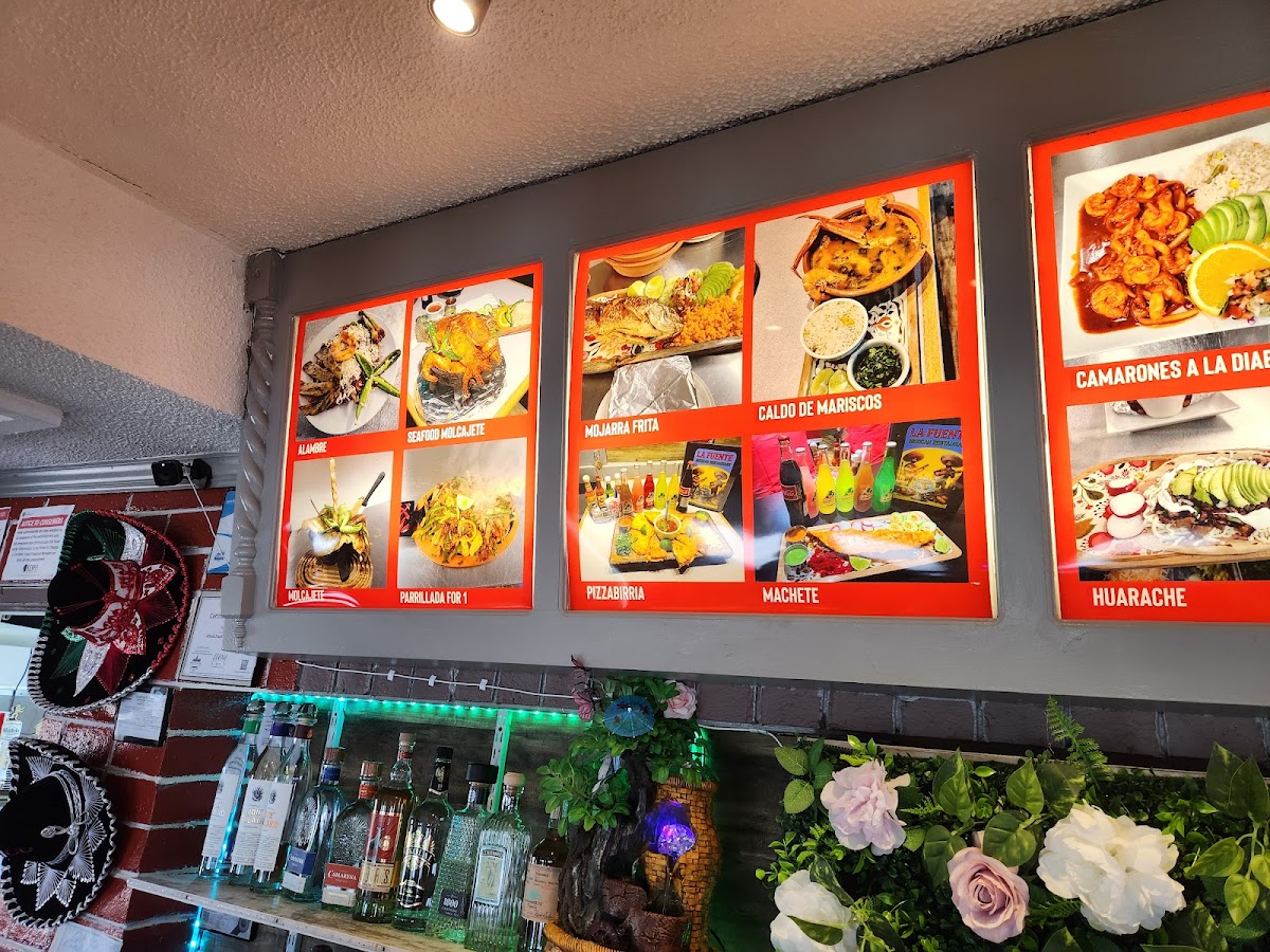 La Fuente Mexican Restaurant Photo 7