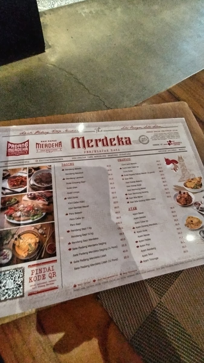 Padang Merdeka Photo Menu 9