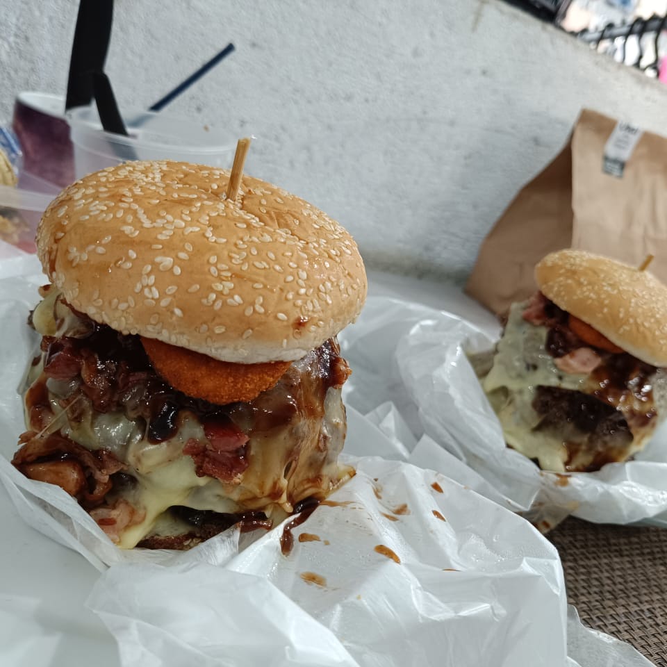 Cósmus Burger Photo 8