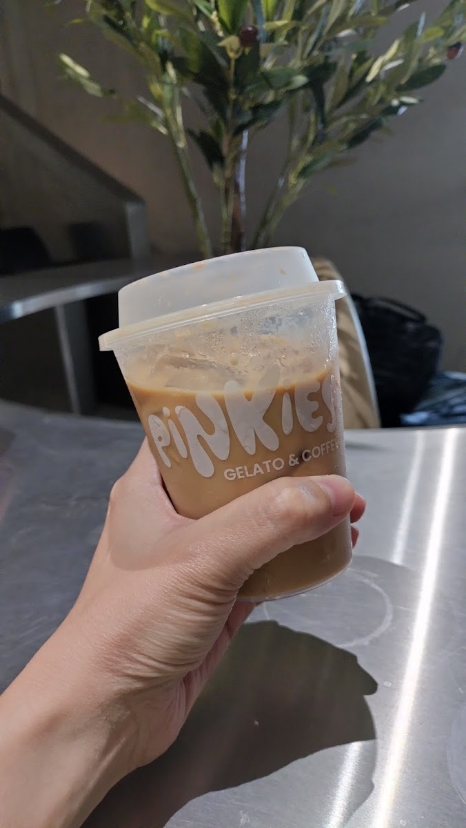 Pinkies Gelato & Coffee Photo 7