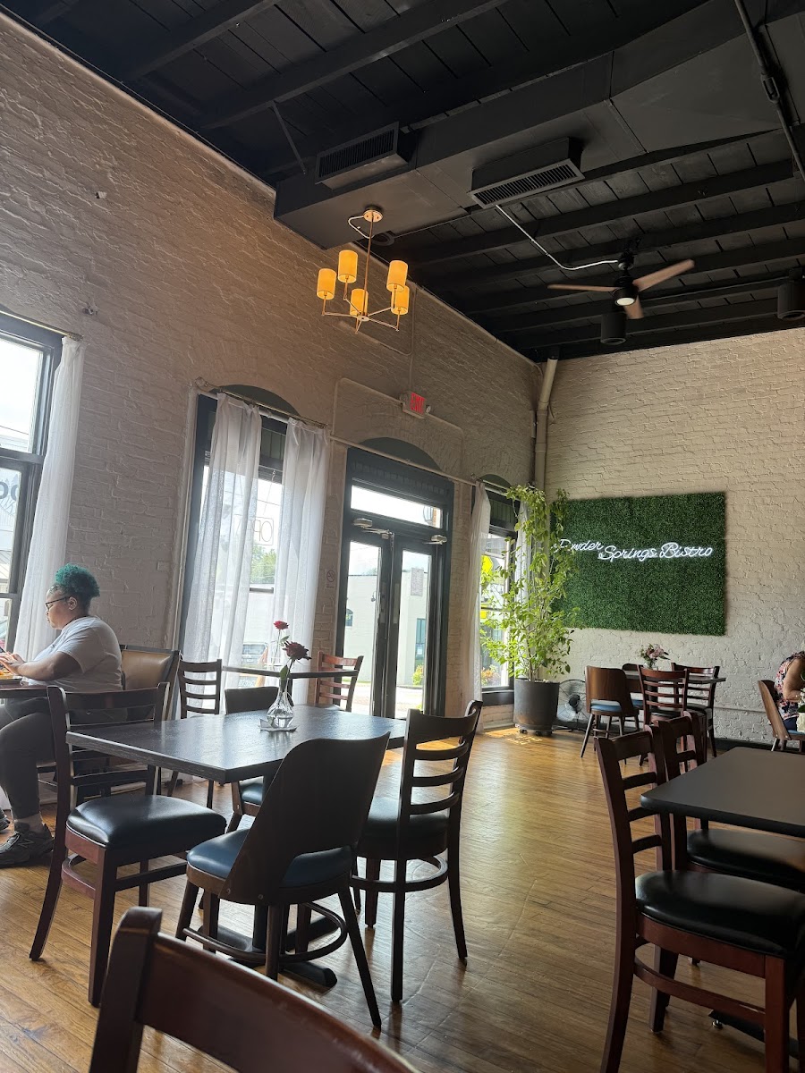 Powder Springs Bistro Photo 7
