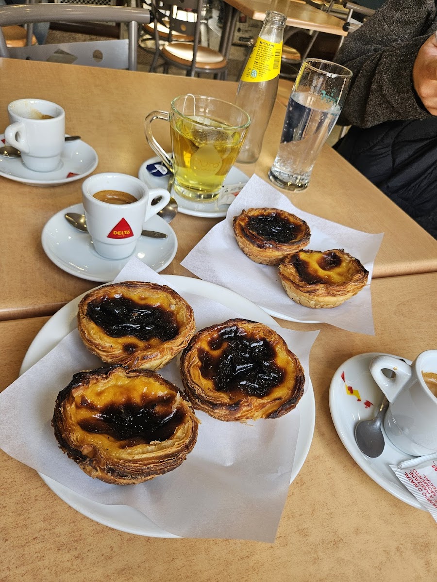 Cafetaria Jasmim Photo 3