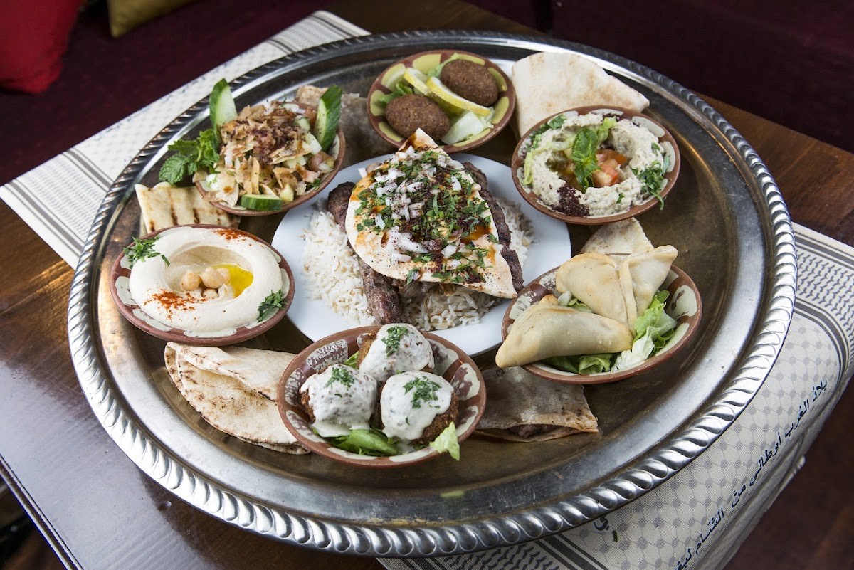 Al Arabiya Restaurant & Cafe Photo 4